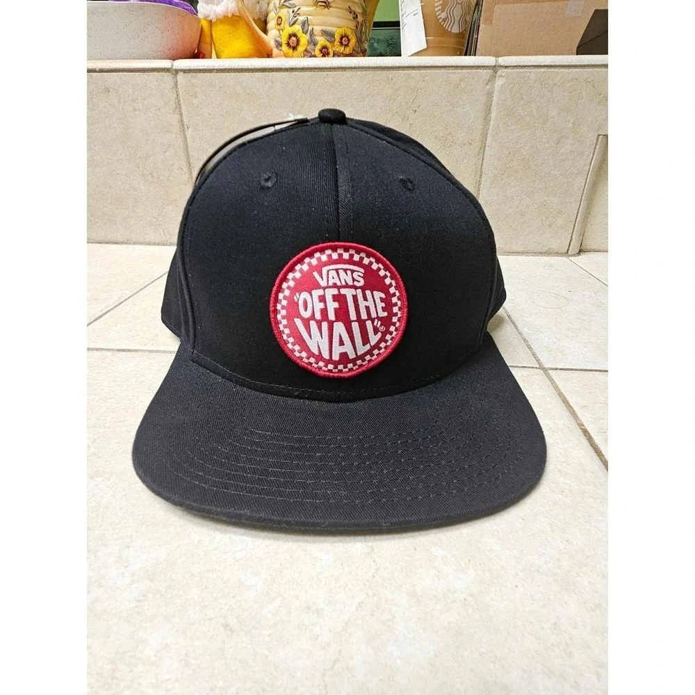 Vintage Vans Hat Off The Wall Skateboards Black Red Patch Snapback Cap,NWT